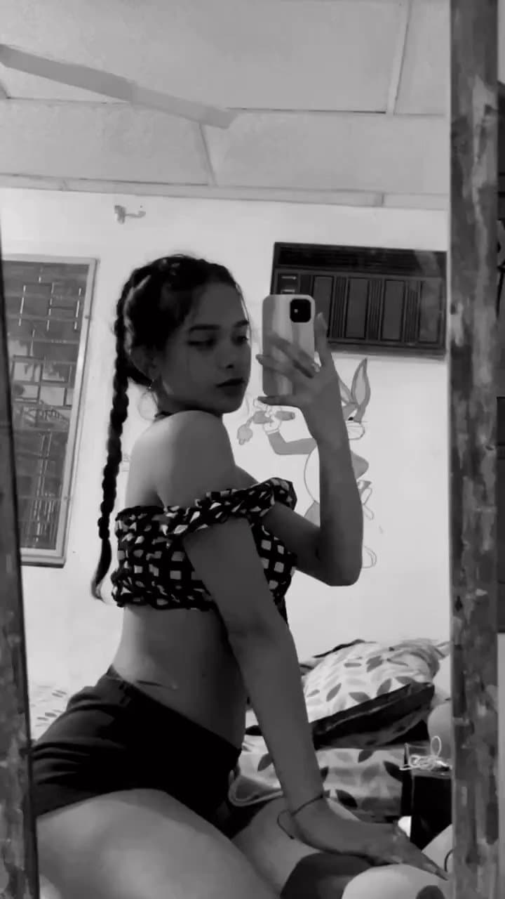 Ecuatorianas #5: Nicole Mdz