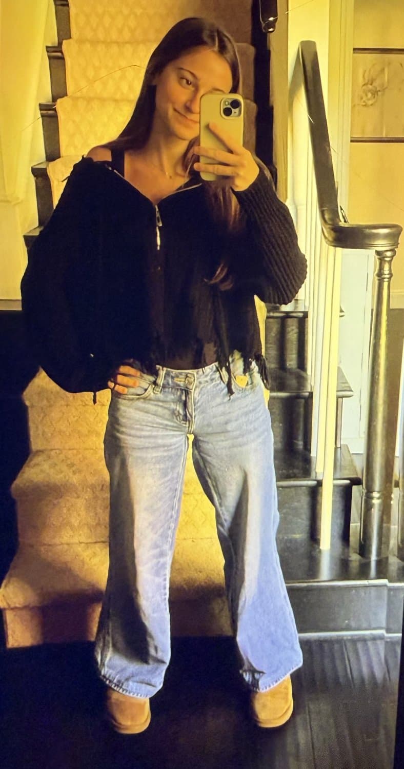 Big Tit 18 year old Sexy Slut Andi