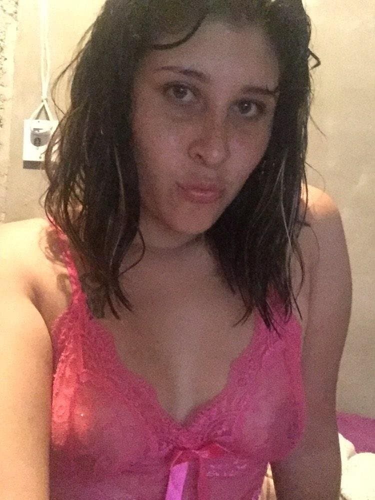 Lidia Fabiola quemada por puta infiel por su cornudo