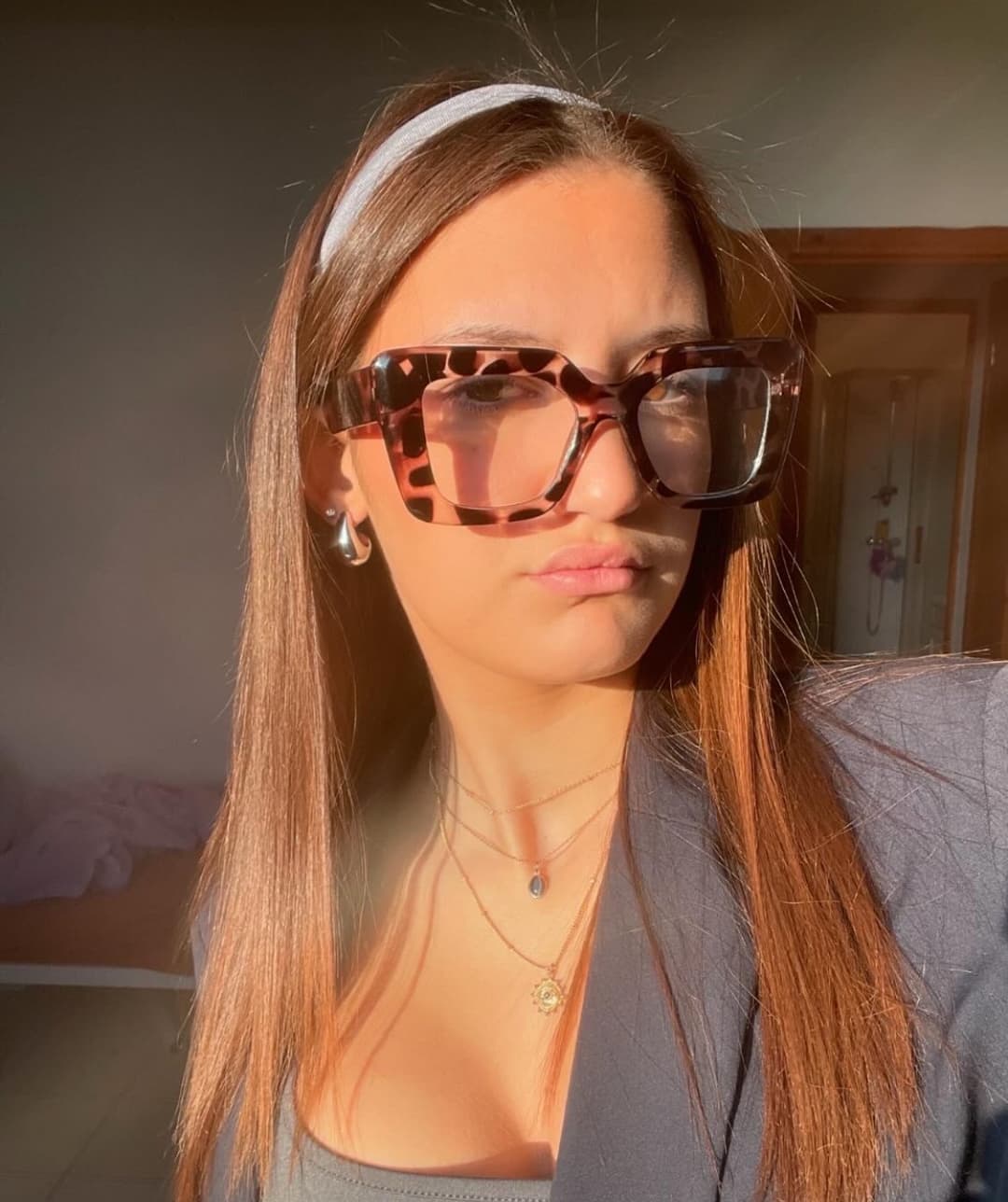 Francaise maigre au petit cul sexy