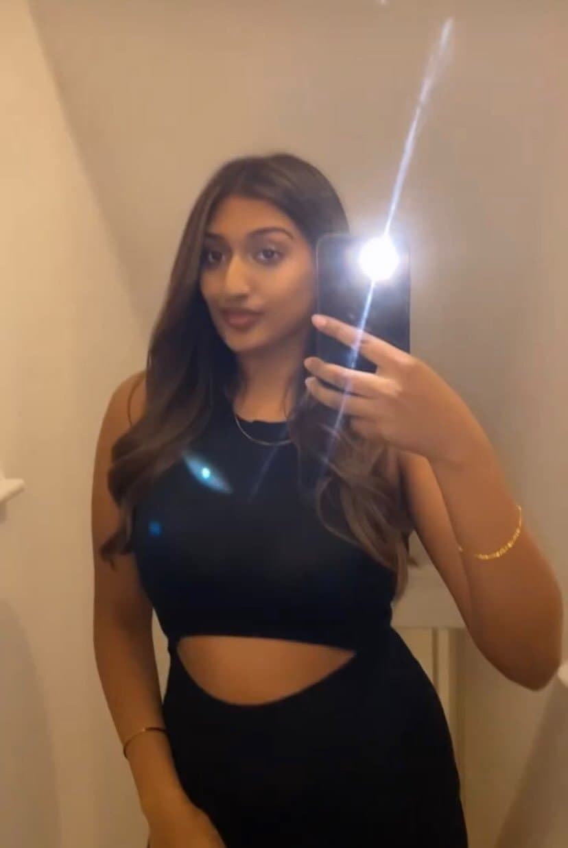 Juicy Tamil Indian desi uk trio sisters  dm leaks