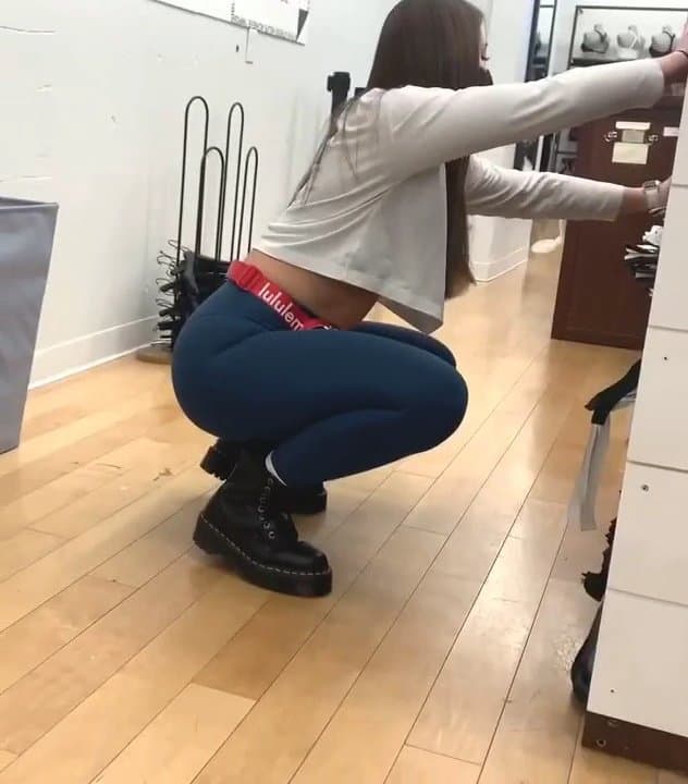 lululemon employee squat.        ( covid days lol)