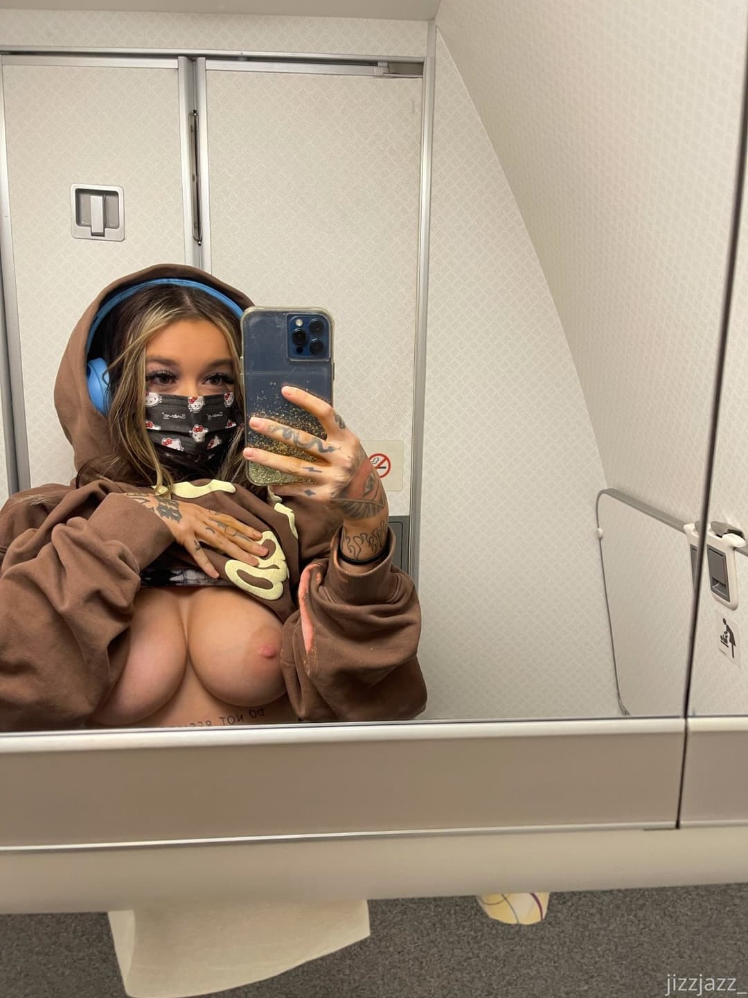 Click to view full size VIP Jas Sex Scenes and Pics