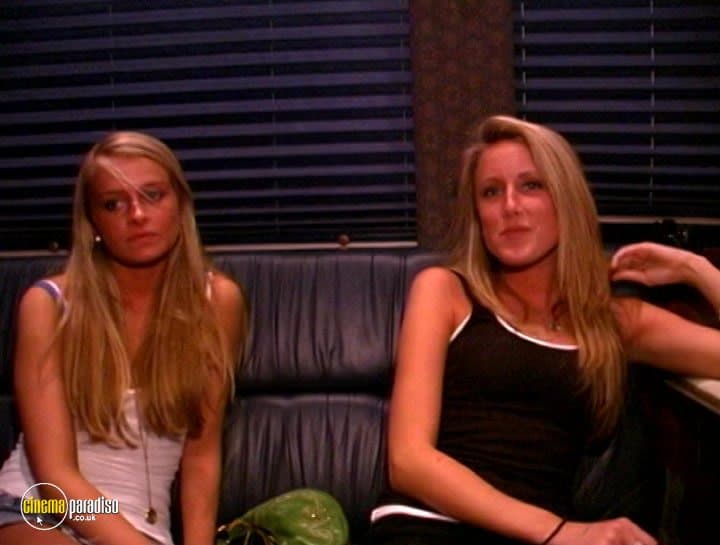 Lauren and Flynn both have annoying voices, but at least they both show their tiny titties for G G W