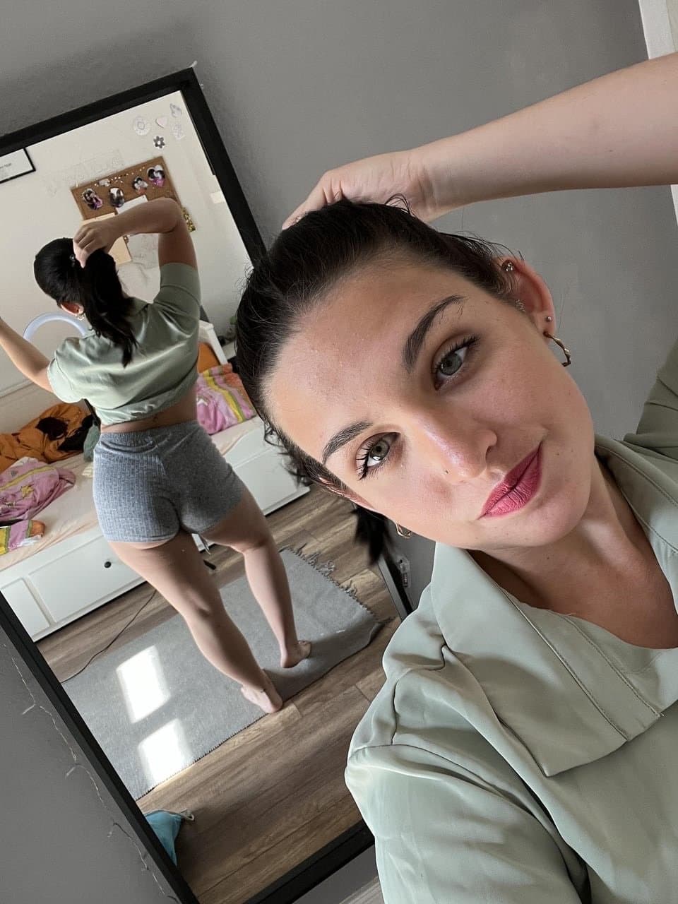 Thick PAWG Gym Slut Has A Great Big Ass