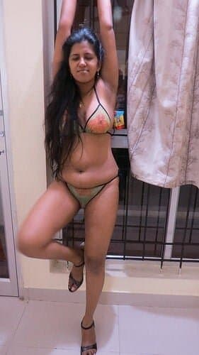 Sexy Indian Tamil wife Anu ?