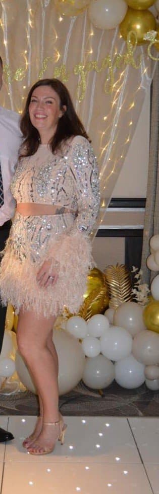 REPOST HER send link Fiona Thomas works for SKY Livingston HAPPY NEW YEAR Fiona and Chris Thomas