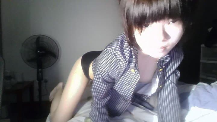 mid flat chested xmm makes up for it