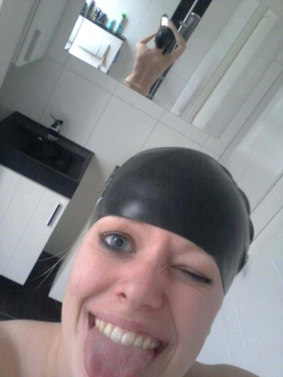 Click to view full size Dutch slut face - limited time