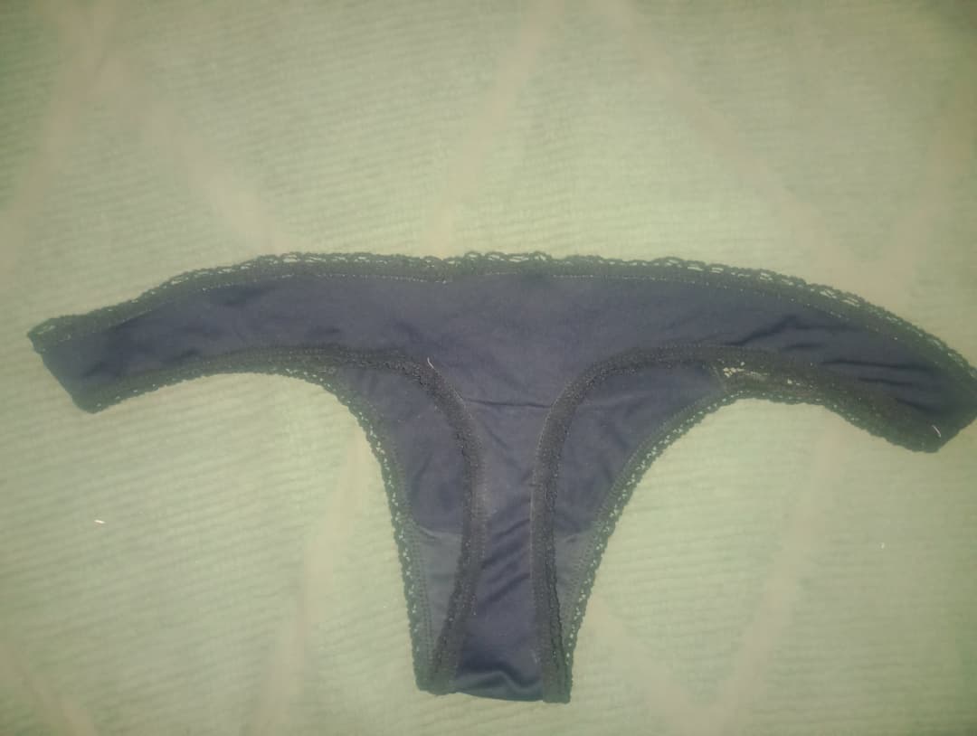 Me gustaría cojerme muy fuerte a mi prima y ver su linda carita haciendo expresiones de orgasmo