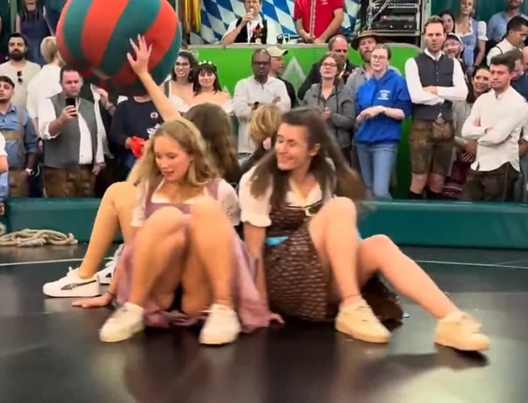 Click to view full size Devils Wheel Upskirts Pt. 2