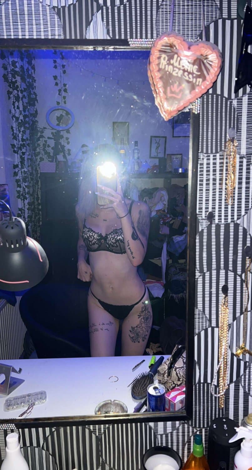 Sexy German slut Jennifer pt. 5