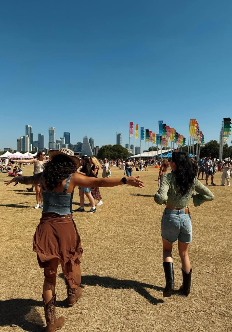 ¥ asian.wife.Texas music festival hook up w/stranger @ night.BBC creampie¥