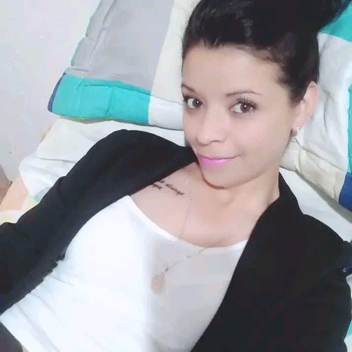 Vendedora mexicana sexi de Elektra