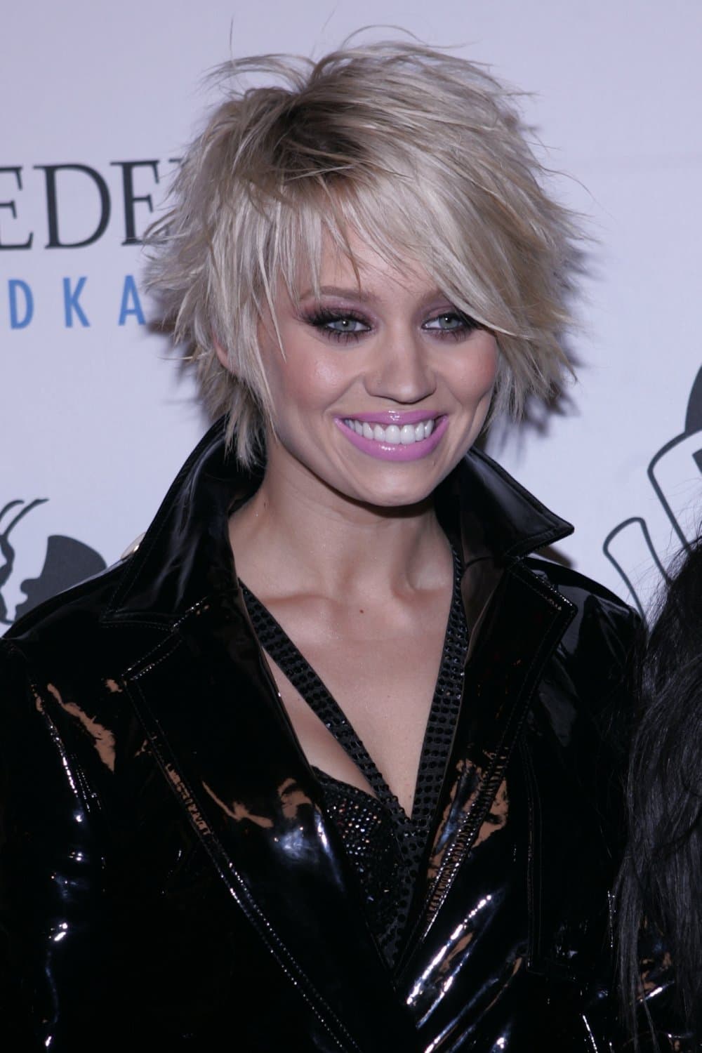 Click to view full size Pussycat Dolls in PVC