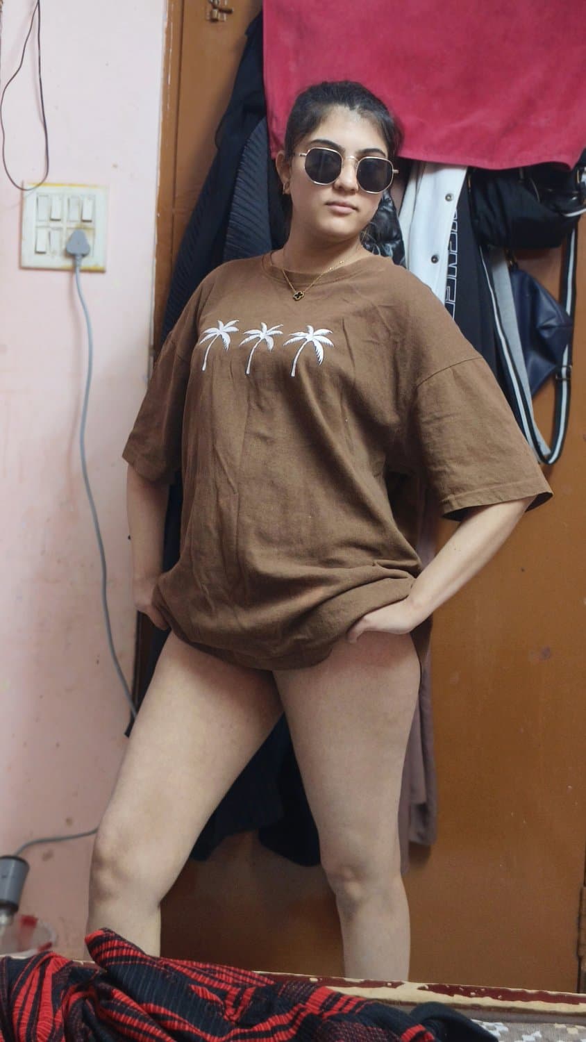 Sexy hot pakistani girl muslin indian desi teen leaked nudes