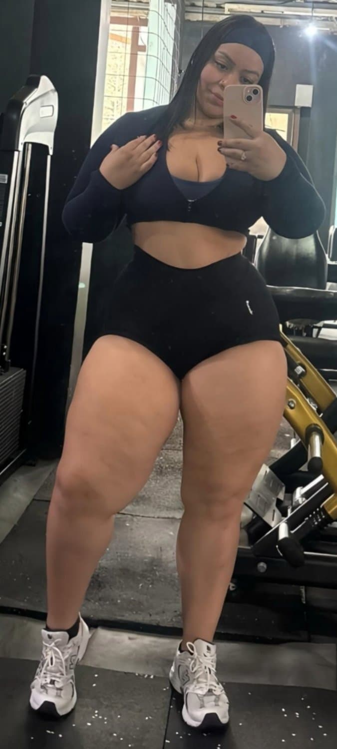 Cavala D+ um corpo desses foi feito pra fazer sexo, gostosa do Cel máquina de sexo transar