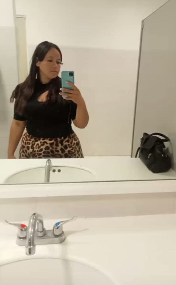 PEAR SHAPE THICK CURVY LATINA SSBBW BIG BOOTY ASS