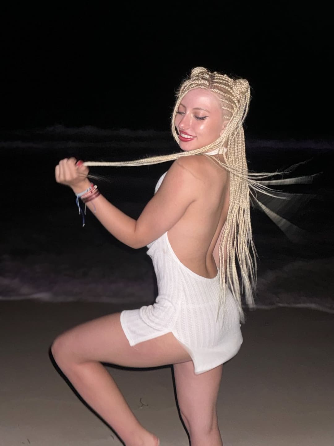 The beach at night is my kind of therapy