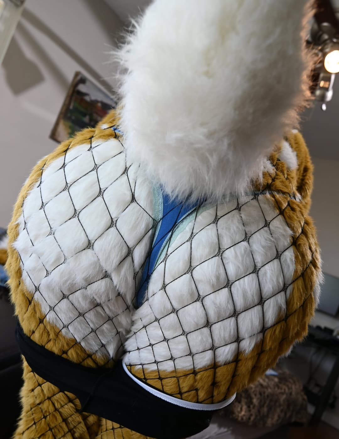 [FURRY/GAS] ?? deer fursuiter teasing and having gas (ļôťûșľâfâŵń/jǎčķâļșťŷļê)