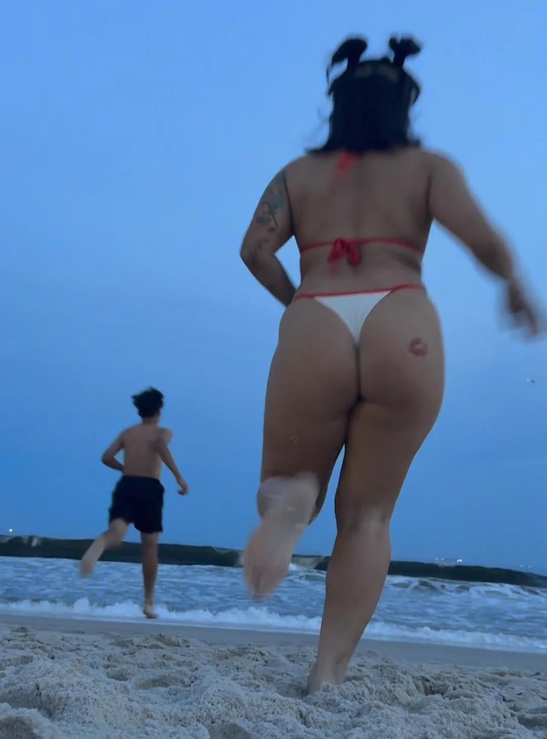 Click to view full size Tracy cortez is such a slut that deserves your cum
