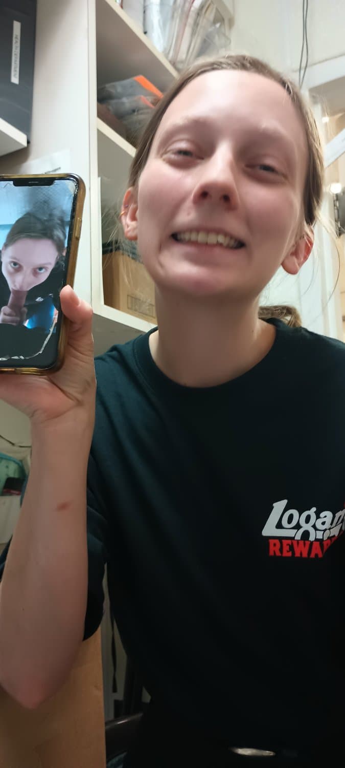 Slut sucks off co worker kik in bio