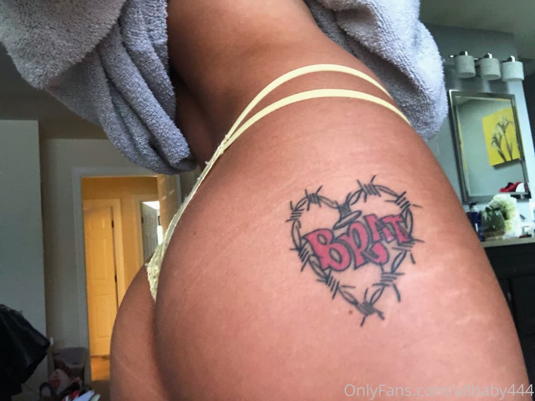 slim thick tatted ebony