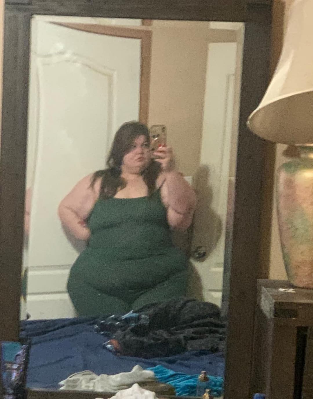 MASSIVE HUGE PAWG SSBBW BBW HUGE THICK BIG ASS GOONER MATERIAL