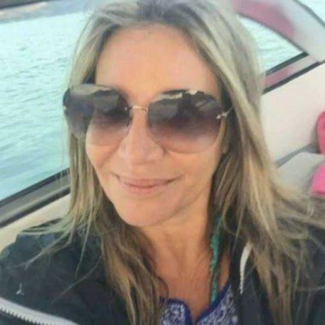 Essa coroa gostosa (Marianna) tá doida pra engravidar de mim ???