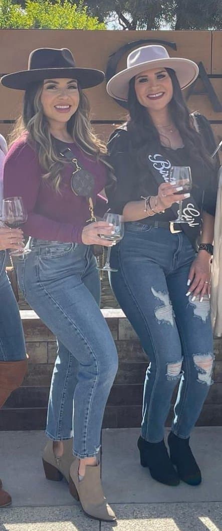 Click to view full size I’m obsessed with my coworker Antoinette