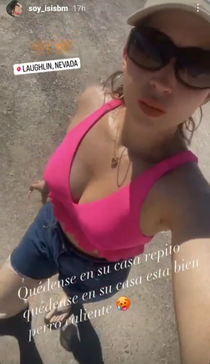 Click to view full size IG: Soy_Isisbm beautiful latina with perky tits and sexy feet