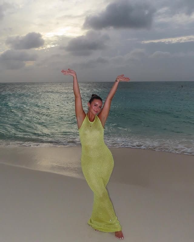 Sexy thicc webslut Callie