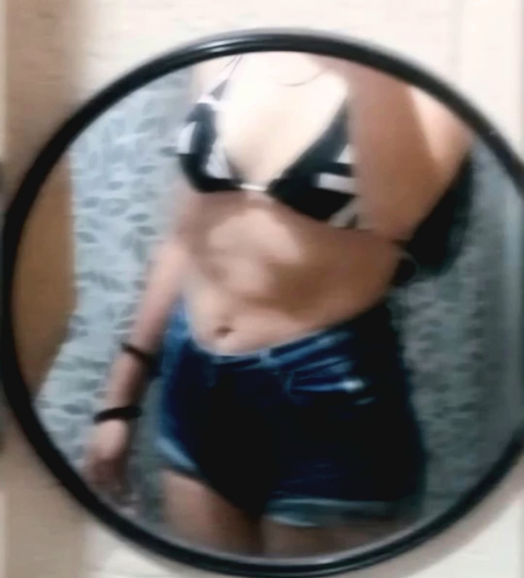 ig de la perrita de hikari ???