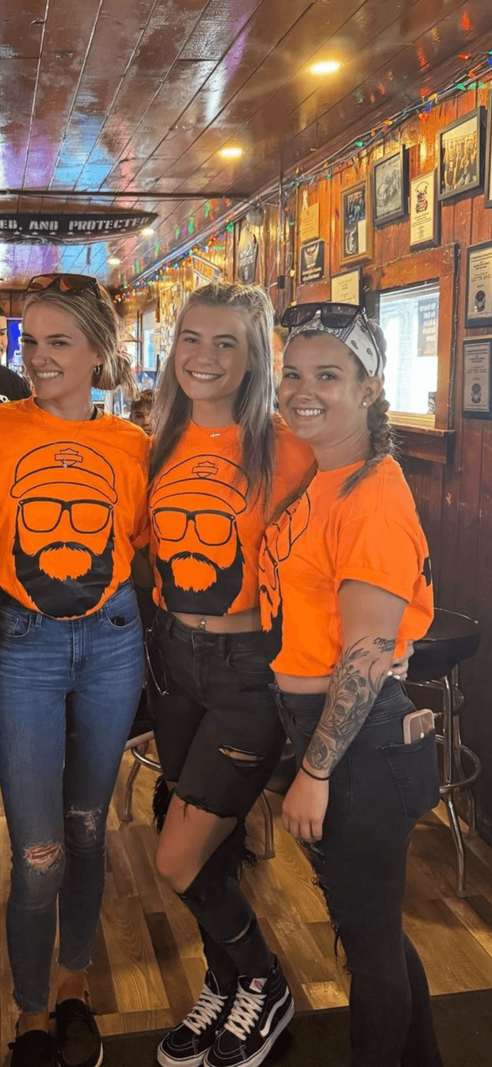 Sad watching the blonde join her friend making out by pulling his cock out in front of me