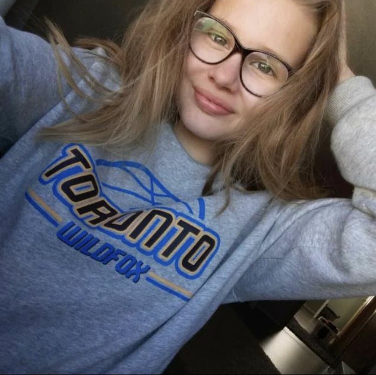 Tight 18 year old german teen whore Hannah J. | Geile 18 jährige deutsche Hure Hannah J.