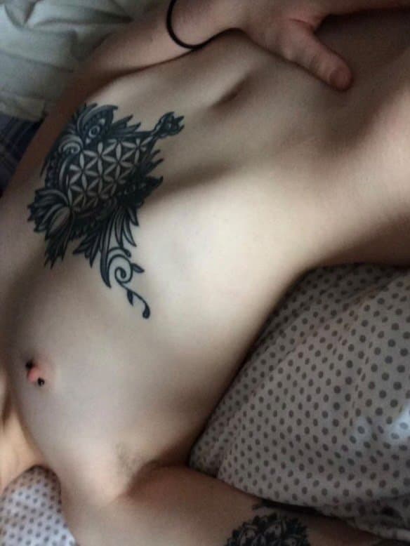 Roleplay as my ex Sophie on kik: welshfmboi