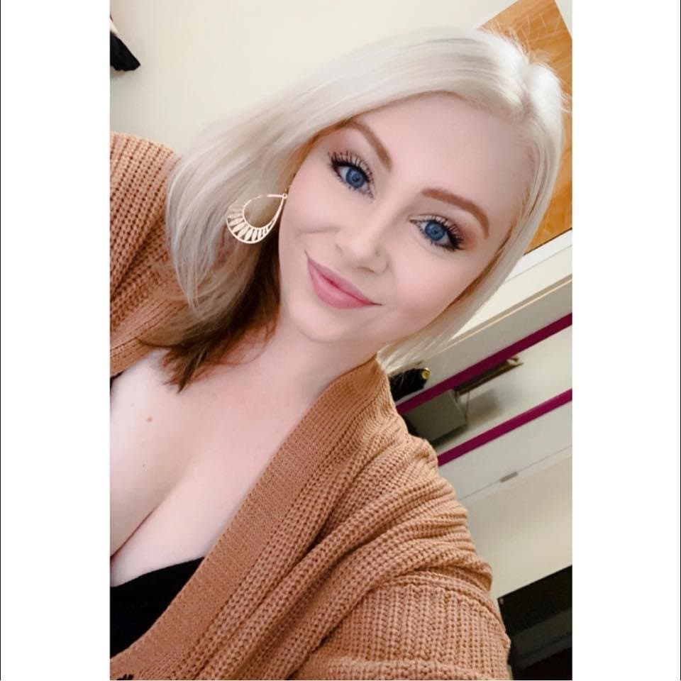 Click to view full size Fat Slut Kendra kik allyjazz44