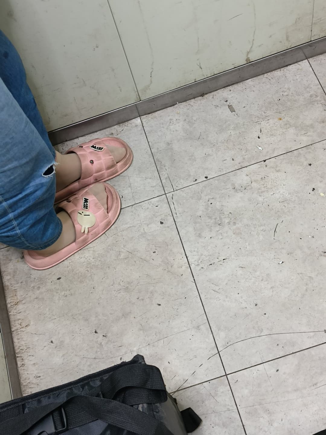 Asian feet / socks and cum filled shoes