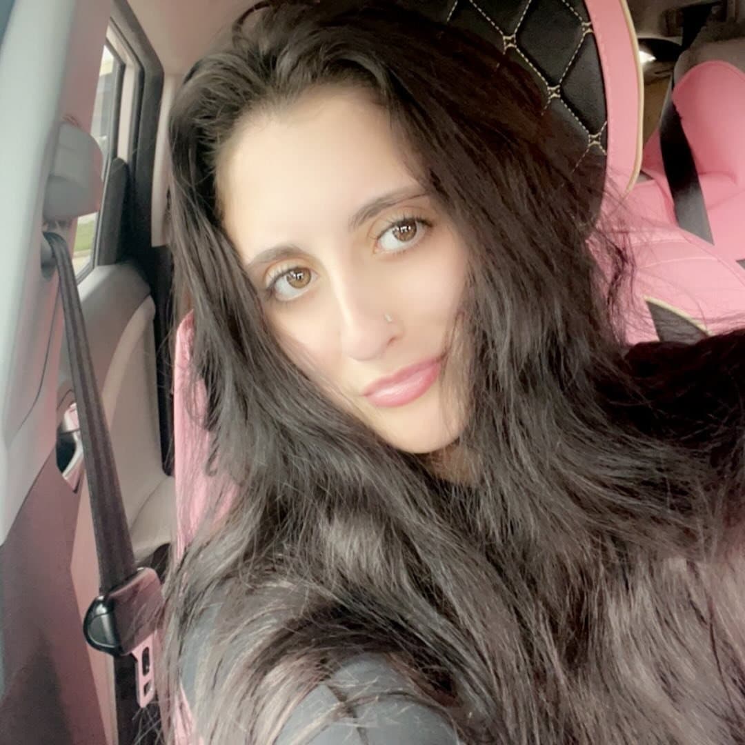 Disclosure #271: Camgirl college experience