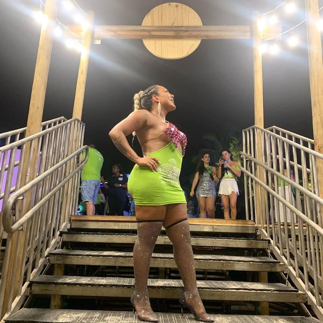 Click to view full size Aylla Gattina Trans Sexy Gostosa Cavala