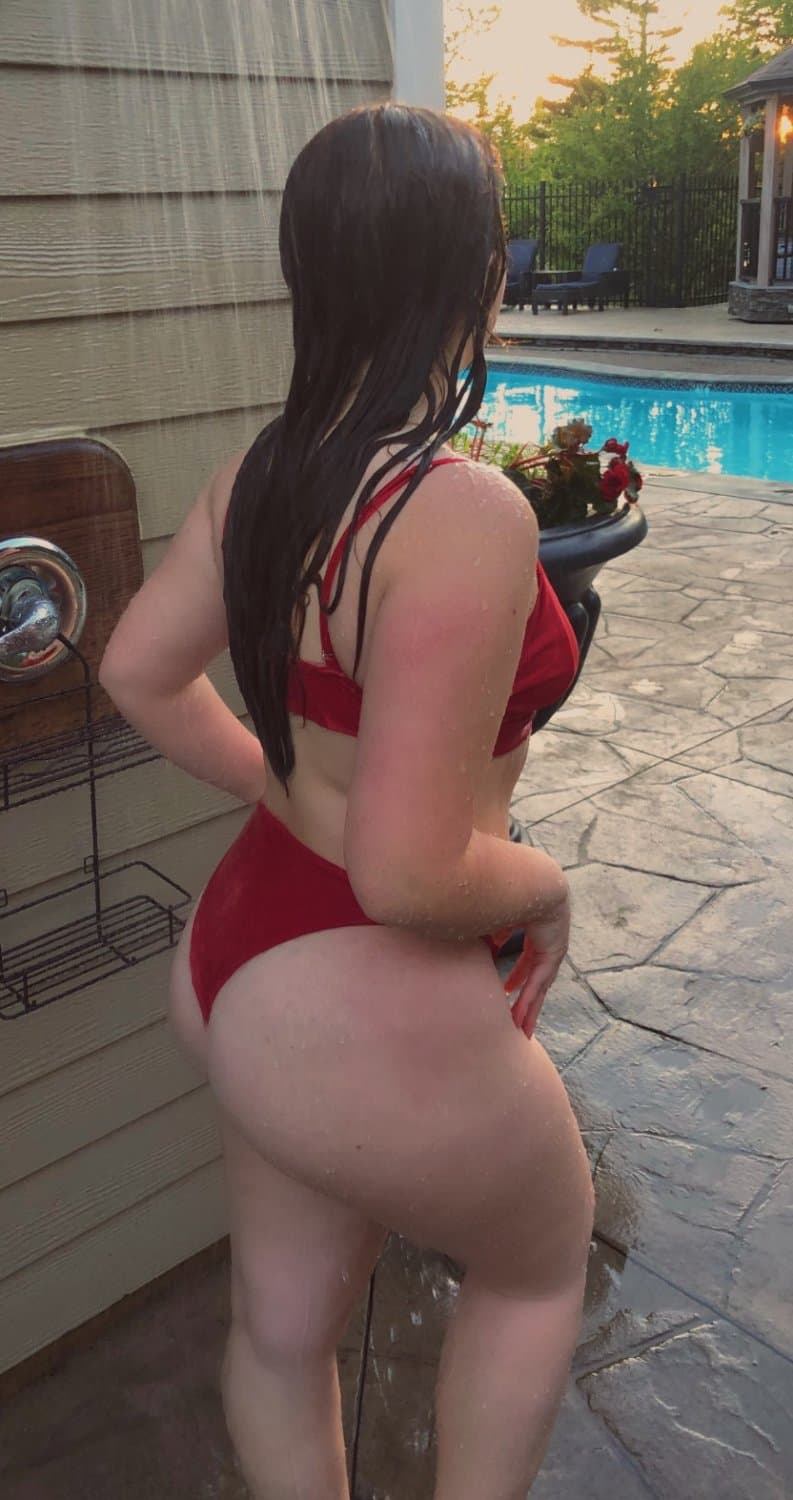 ASS & OUTDOOR SHOWER - 2