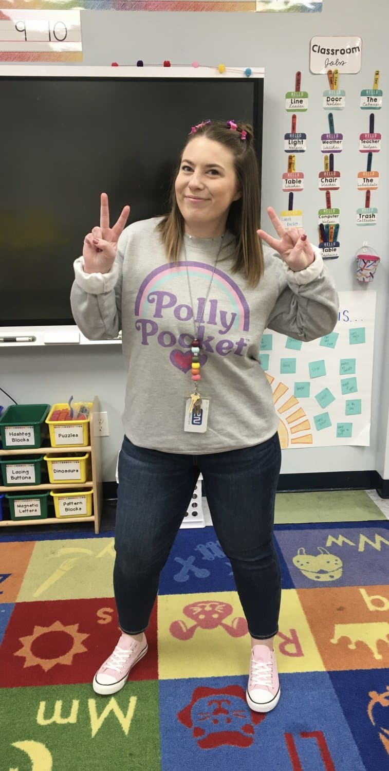 Sharing this pig teacher on Kik and discord until I cum and fall asleep miketea90 for more