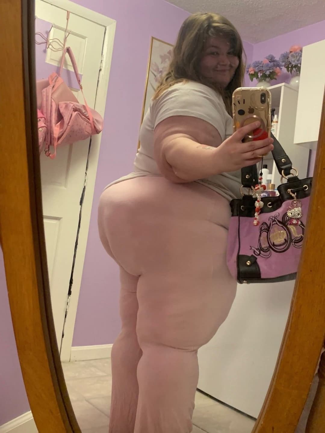 SSBBW HUGE BIG OLE ASS BOOTY