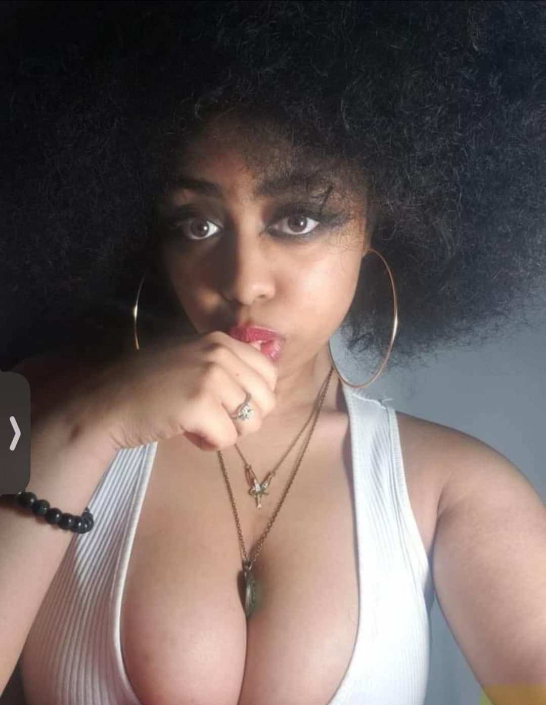 Strange black polyamory : sellesauce big tits Ebony cultofdaddy bbc lover and freak