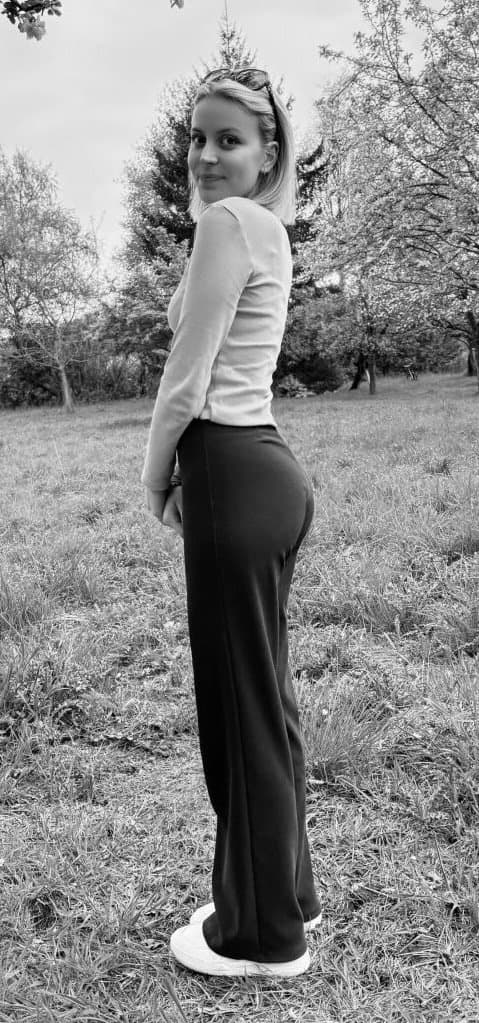 Hot german teen whore Leonie P. | Geile deutsche teen Hure Leonie P.