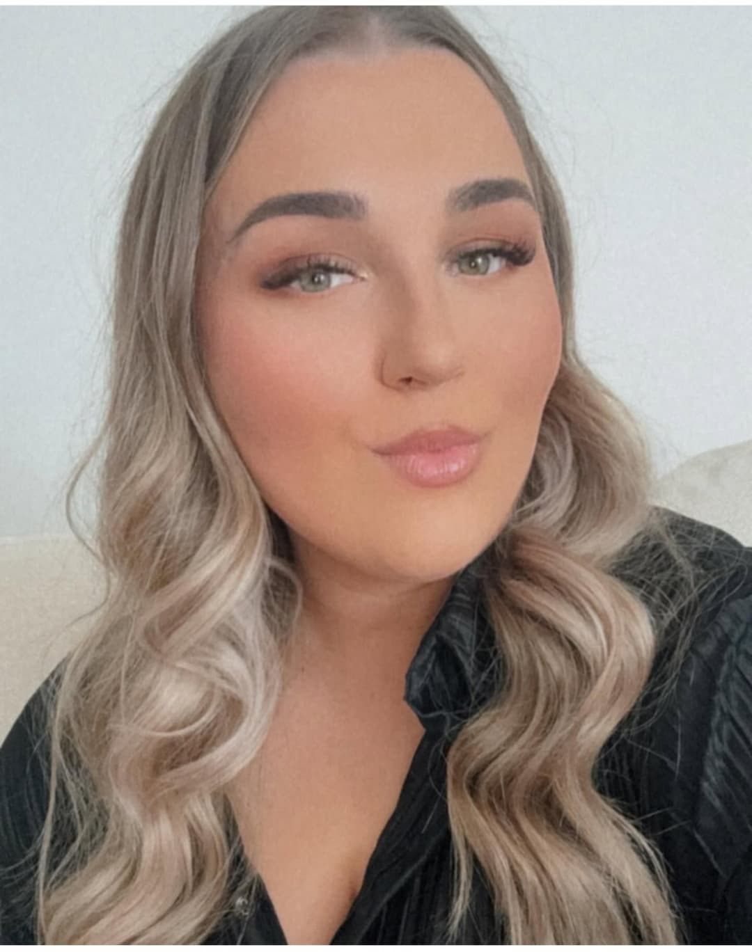 Kik fitfunseeker to discuss this blonde Aussie bbw and her fuckable face and DSLs. Tribs, edits, cap