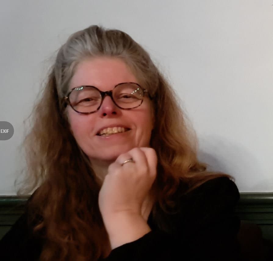 Johanna a married and cheating Dutch slut to use and fuck who loves gangbangs and cumdumps