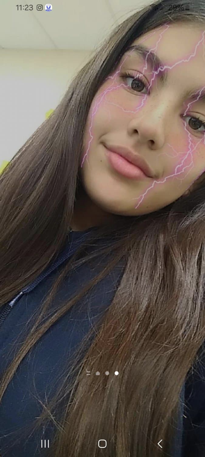 Sofi blanquita tetona putita zorrita alzada.