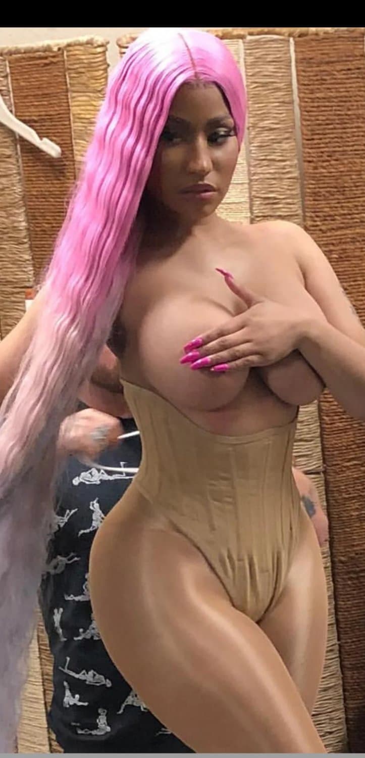 Click to view full size Nicki minaj