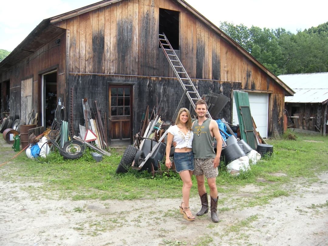 Sarra K, wife, actress,  yoga guru full frontal